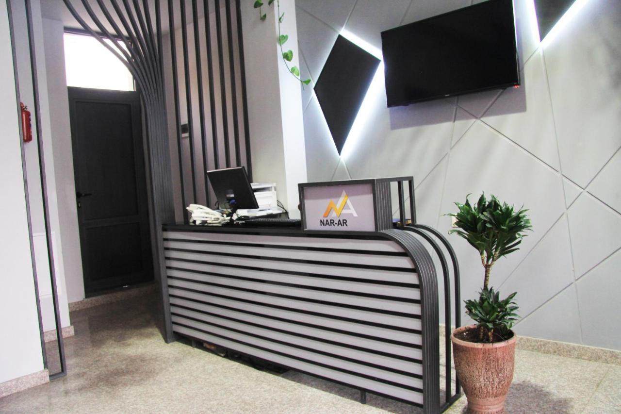 Nice Hotel Yerevan Bagian luar foto