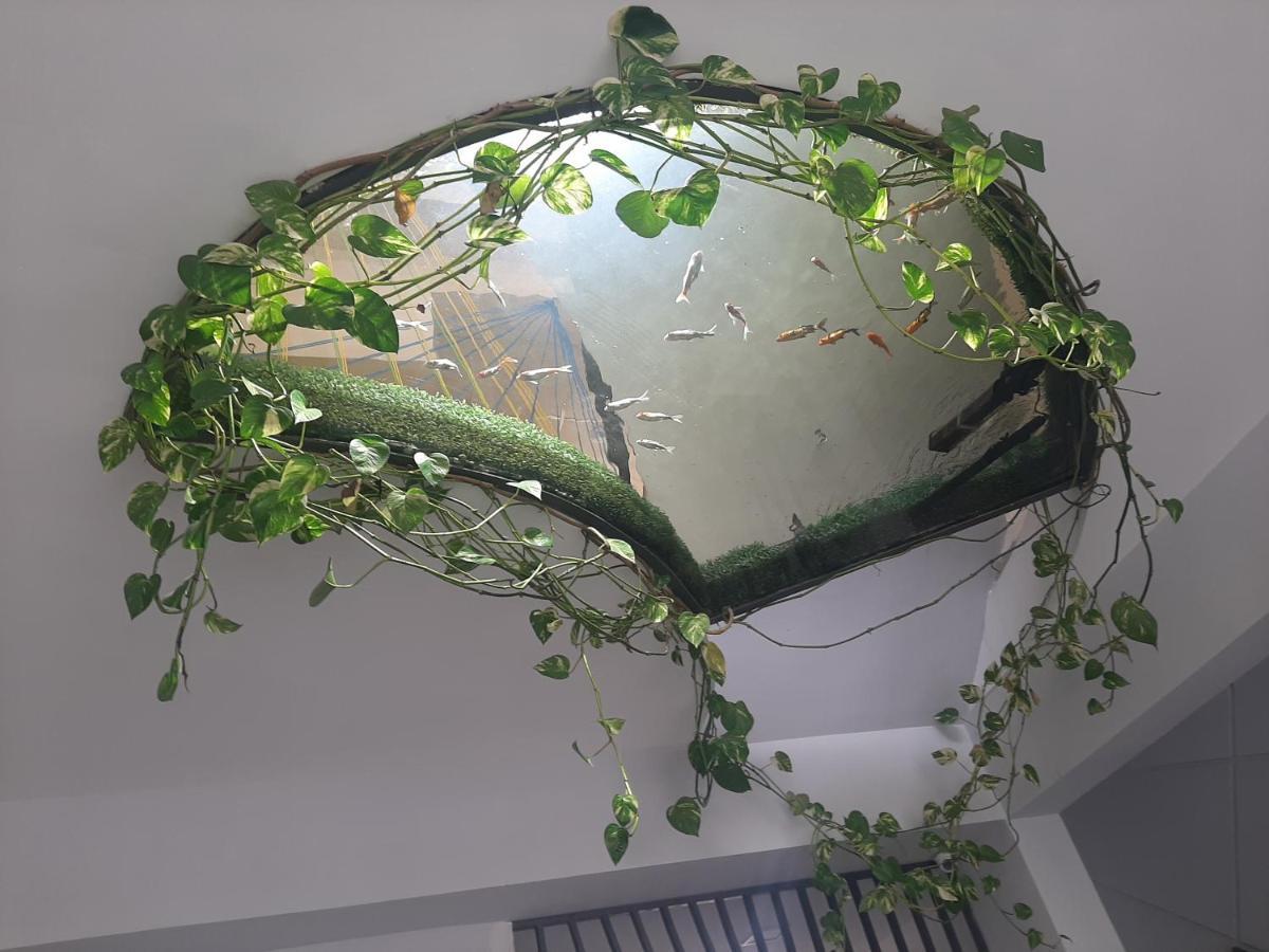 Nice Hotel Yerevan Bagian luar foto