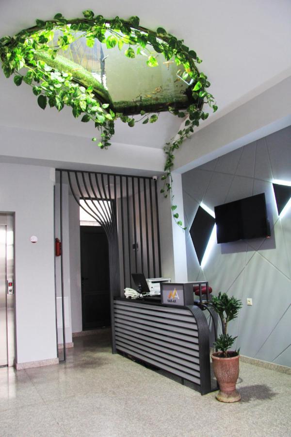 Nice Hotel Yerevan Bagian luar foto